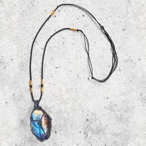 Mystieke Labradoriet Drakenhart Ketting - Aris