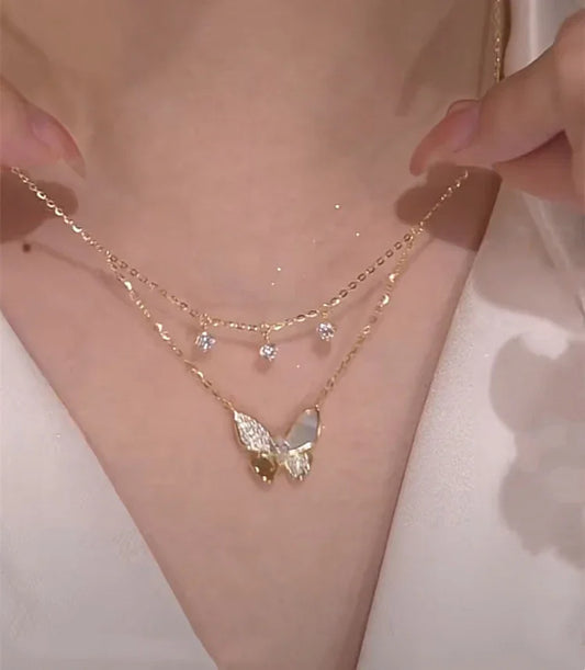 Dubbelgelaagde Zirkonia en Parelmoer Vlinderketting - Elayna